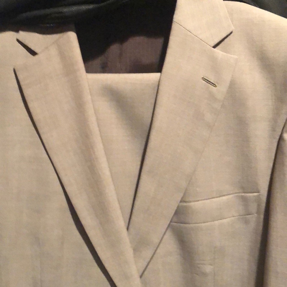 Men’s suit